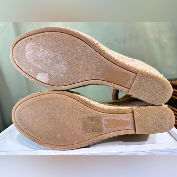 TORY BURCH Wedge Espadrille Sandal Cream & Black Size 8. - Picture 9 of 14